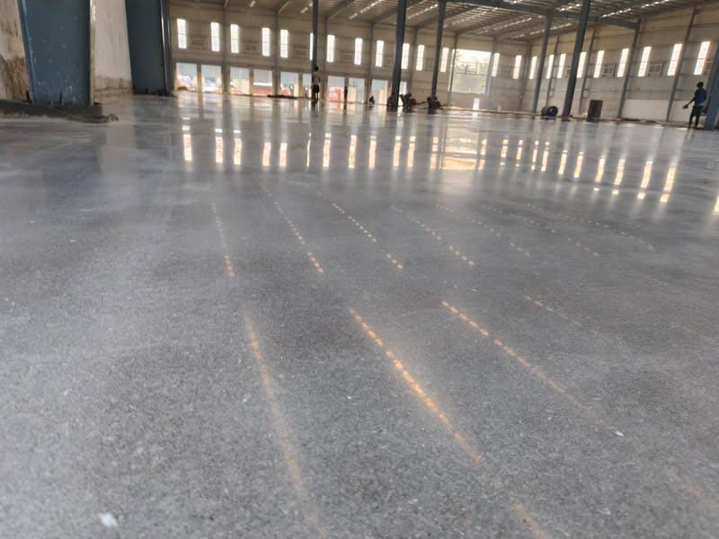 Floor Densification for Warehouses